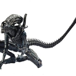 Hiya Toys Aliens: Crouching Alien Warrior 1:18 Scale Action Figure, Multicolor